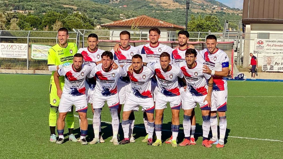 Crotone Calcio | I rossoblù salutano il ritiro con una vittoria al Memorial Donato Russo - 