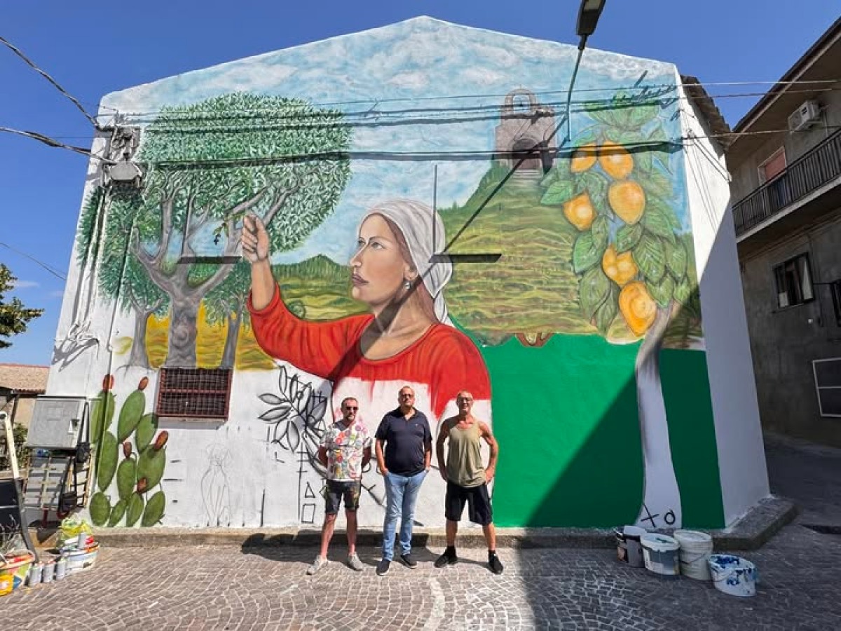 Un Murales per Santa Rania: l'arte come simbolo di identità e rilancio per la comunità - 
