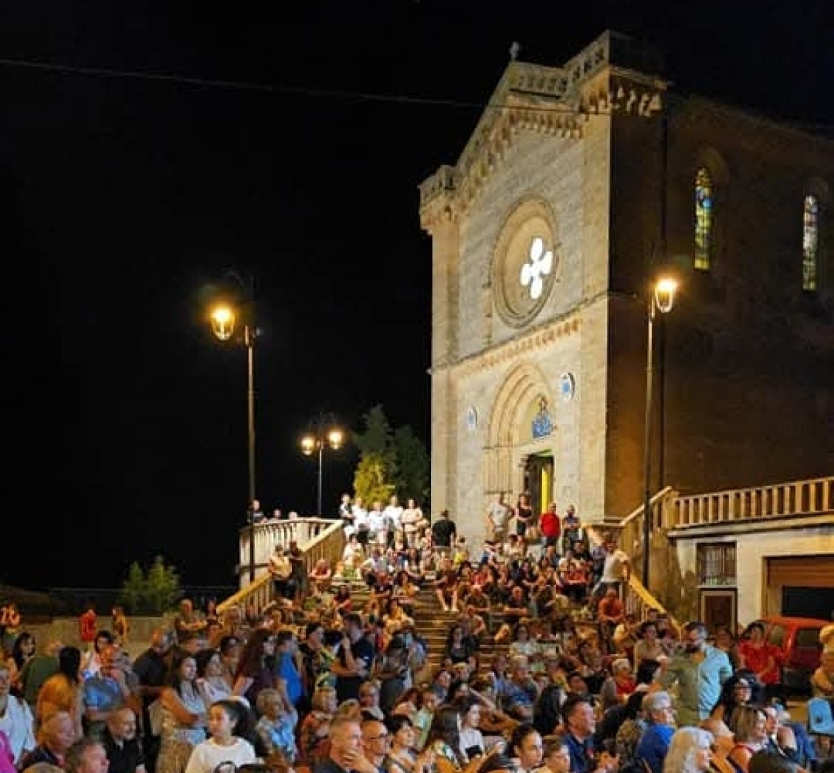 Mendicino - Tutto pronto per "Chissu Chi N’è Show", talento e sorprese sotto le stelle -