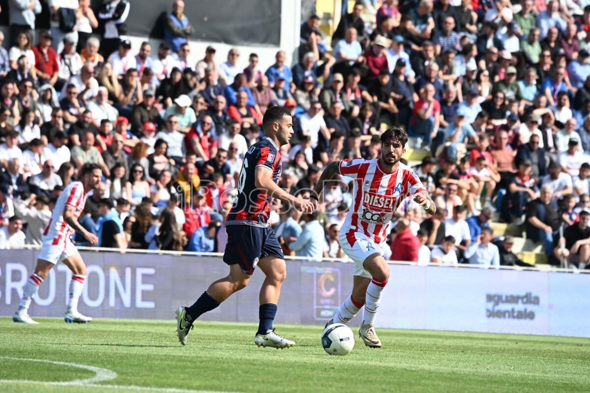 Crotone Calcio | Pronti al via: calendario intenso tra big match, derby e Coppa Italia - 