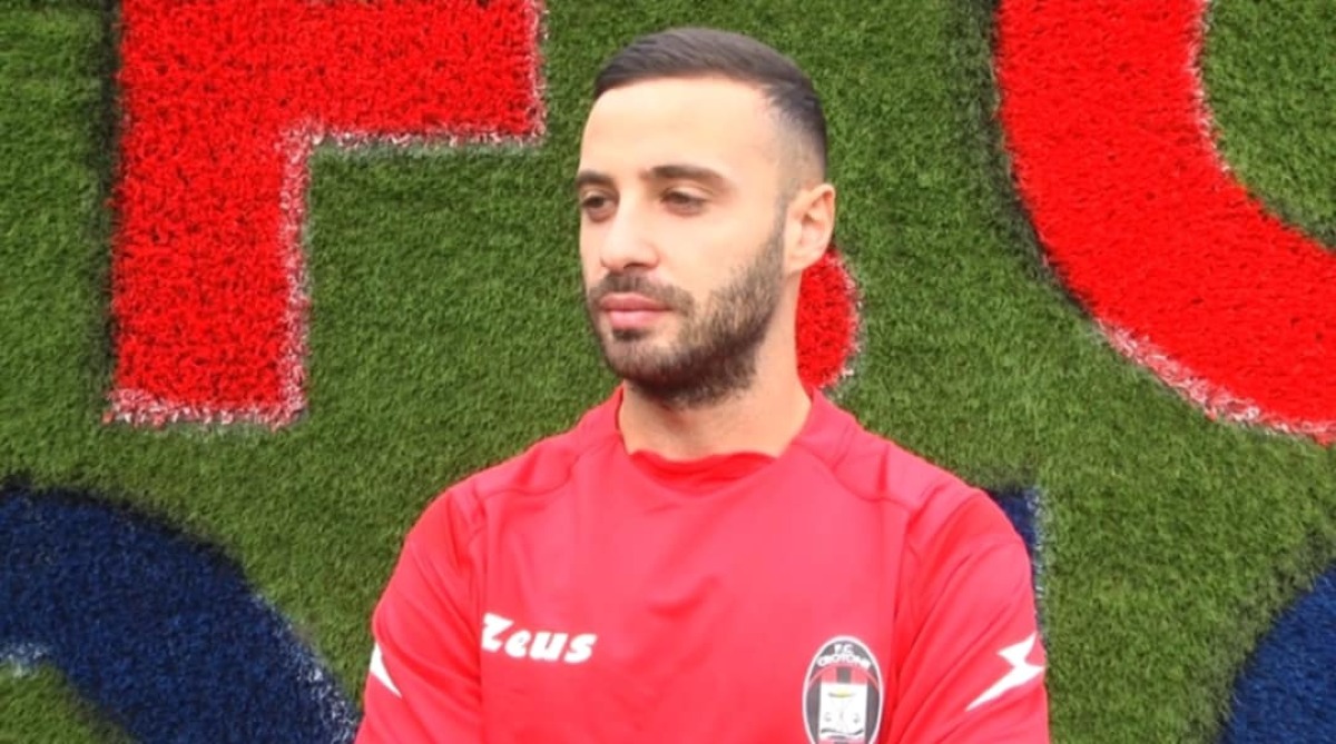 (Video) Serie C | Crotone, Gallo: "Siamo sicuri che verrà fuori una grande stagione" - 