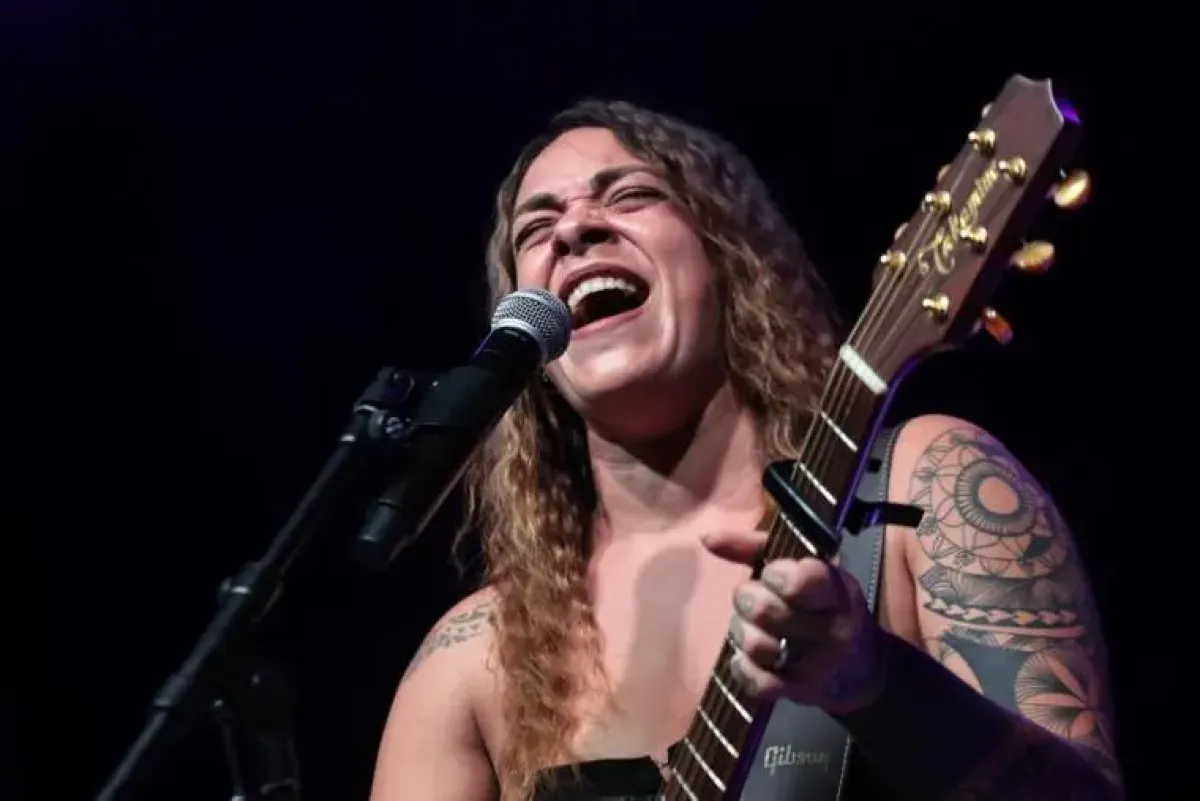 Catanzaro, Januaria Carito apre il concerto di Serena Brancale al Porto - 