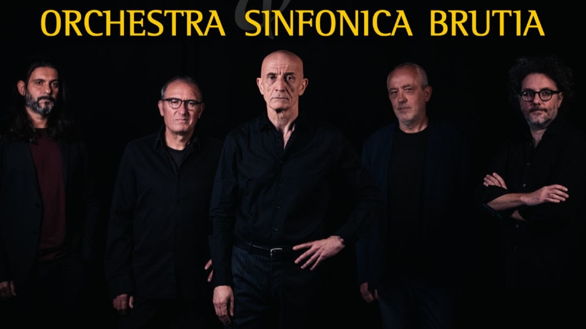 Avion Travel e Orchestra Brutia incantano Schiavonea - 