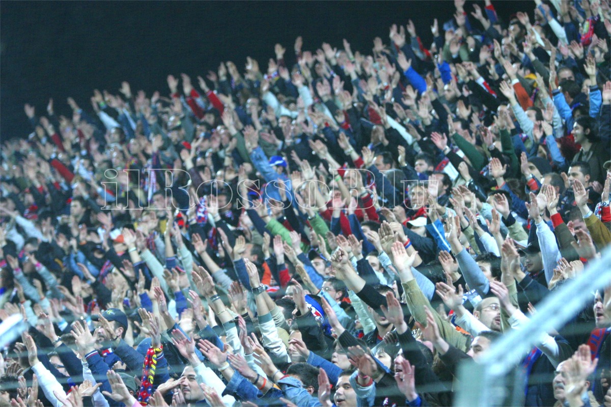 #Crotone100 | Ti ricordi quel coro? Faceva: a Torino Vieira, a Milano Kakà a Crotone abbiamo... - 