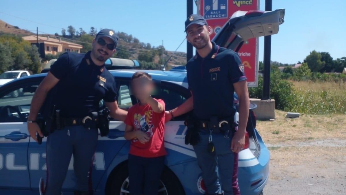 Polizia Stradale di Crotone: un gesto di umanità che vale più di mille parole -
