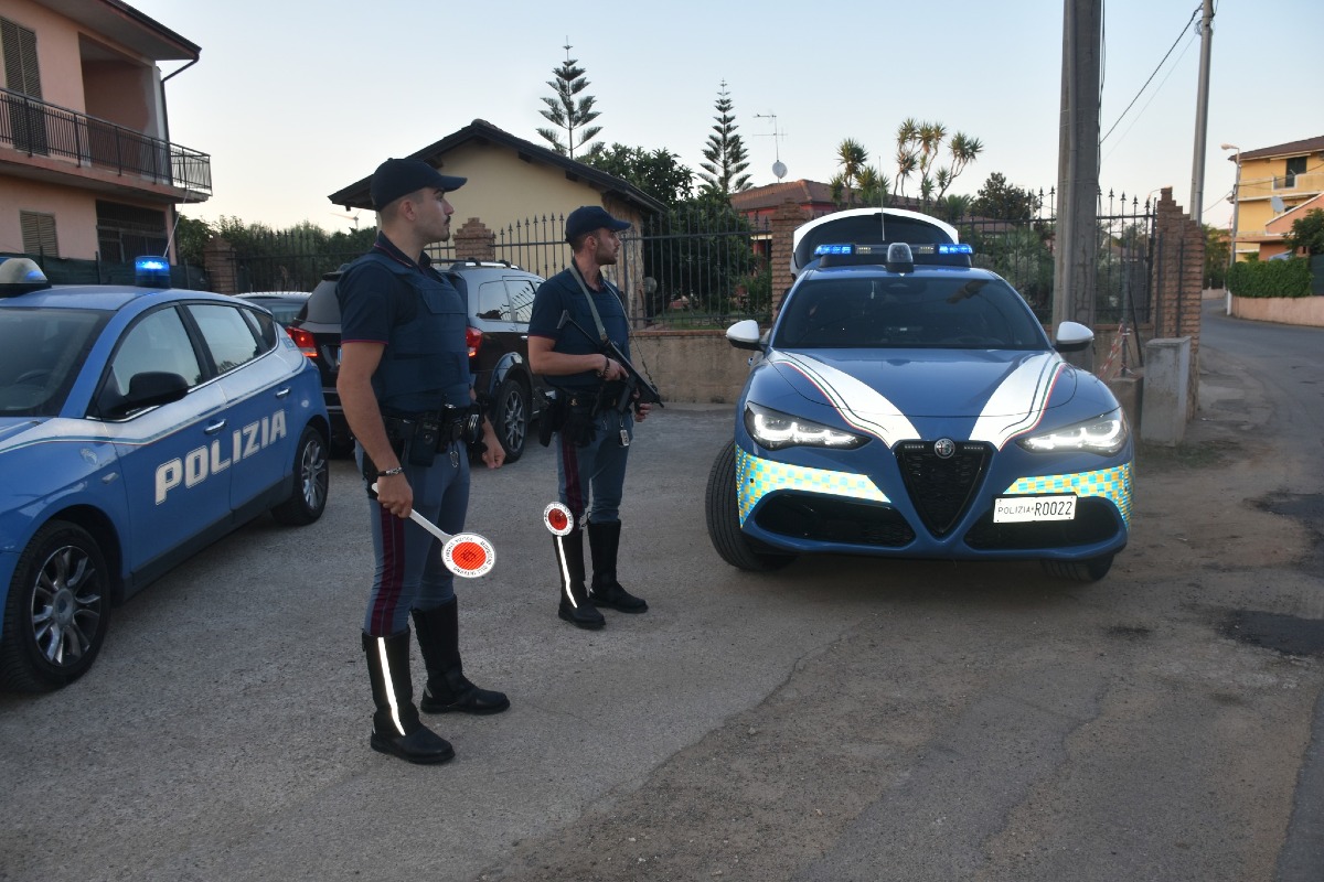 Maxi operazione della Polizia in provincia di Crotone: chiuso ristorante abusivo e sequestrati alimenti - 