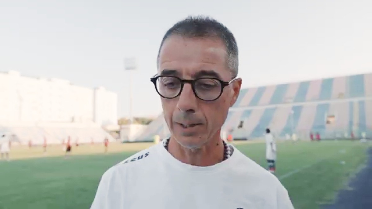 Crotone Calcio | Longo: "Abbiamo chiara identità, la squadra dà la vita per questi colori" - 
