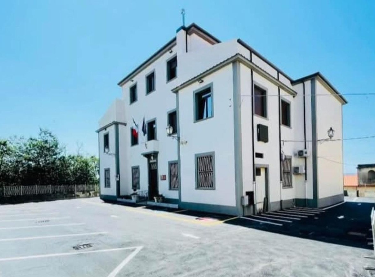 Settingiano — I tirocinanti denunciano: “Anni di lavoro sprecati, nessuna stabilizzazione” -