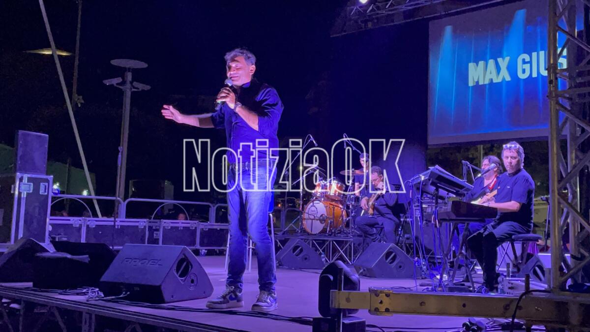 Max Giusti sul lungomare di Torretta: serata di comicità e spettacolo -