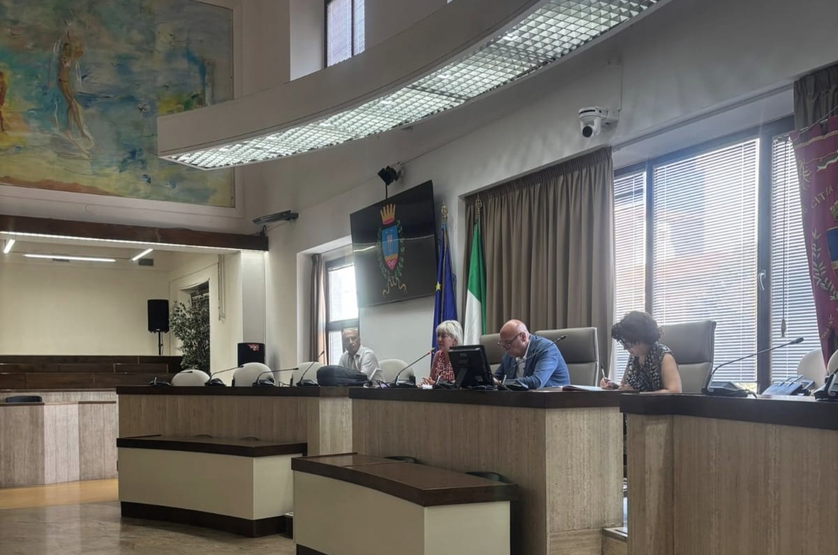 Crotone - La Conferenza dei Sindaci approva il nuovo Atto aziendale dell’Asp - 