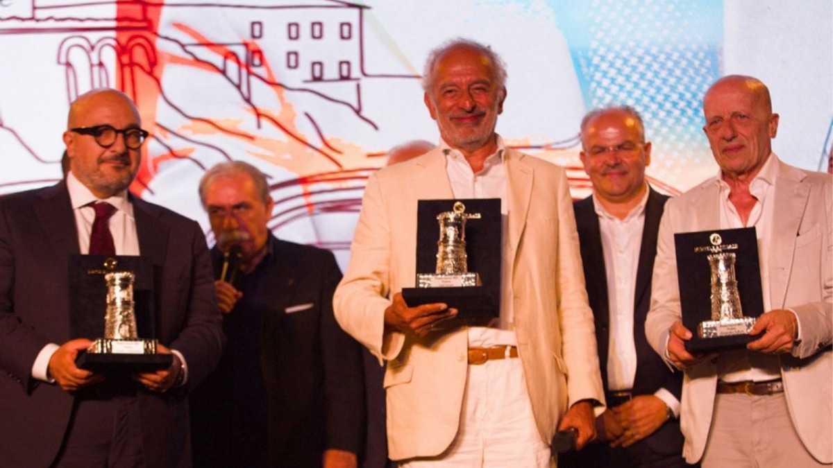 Premio Letterario Caccuri 2025: ai vincitori il premio realizzato da Michele Affidato -