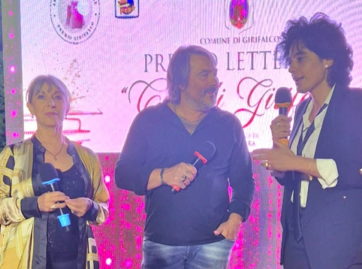 La parola che libera: Annalisa Insardà incanta Caccuri e Girifalco con la forza del linguaggio femminile - 