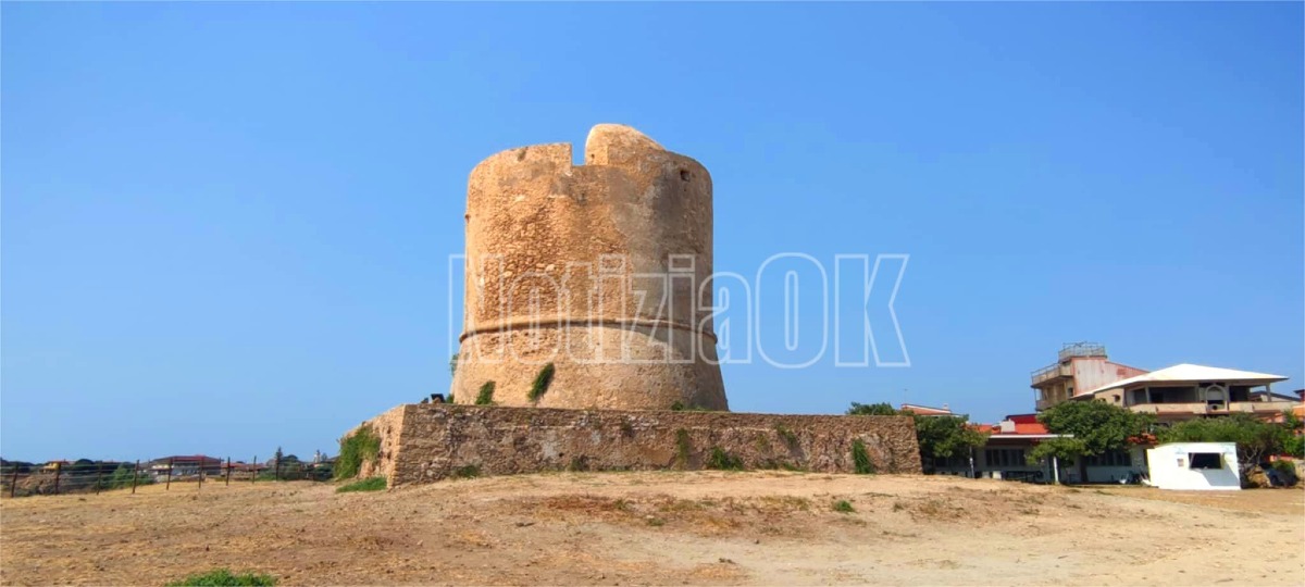 Estemporanea di Pittura alla Torre Vecchia di Capo Rizzuto -