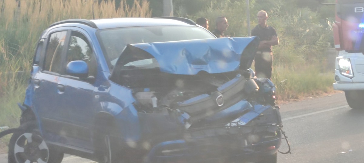 Crotone, grave incidente sulla S.s. 106 in località Poggio Pudano  - 