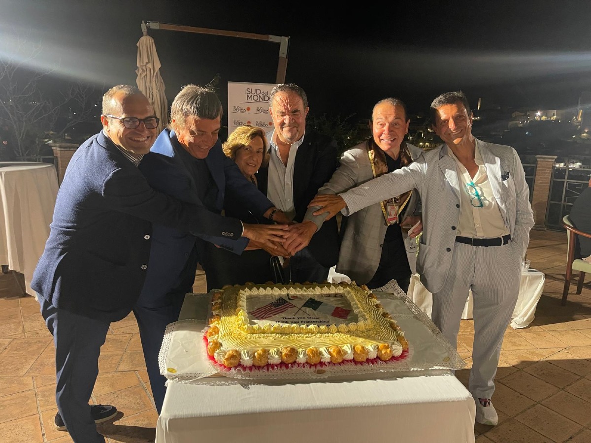 Altomonte, Turismo delle Radici: riconoscimenti a due calabresi della Diaspora - 