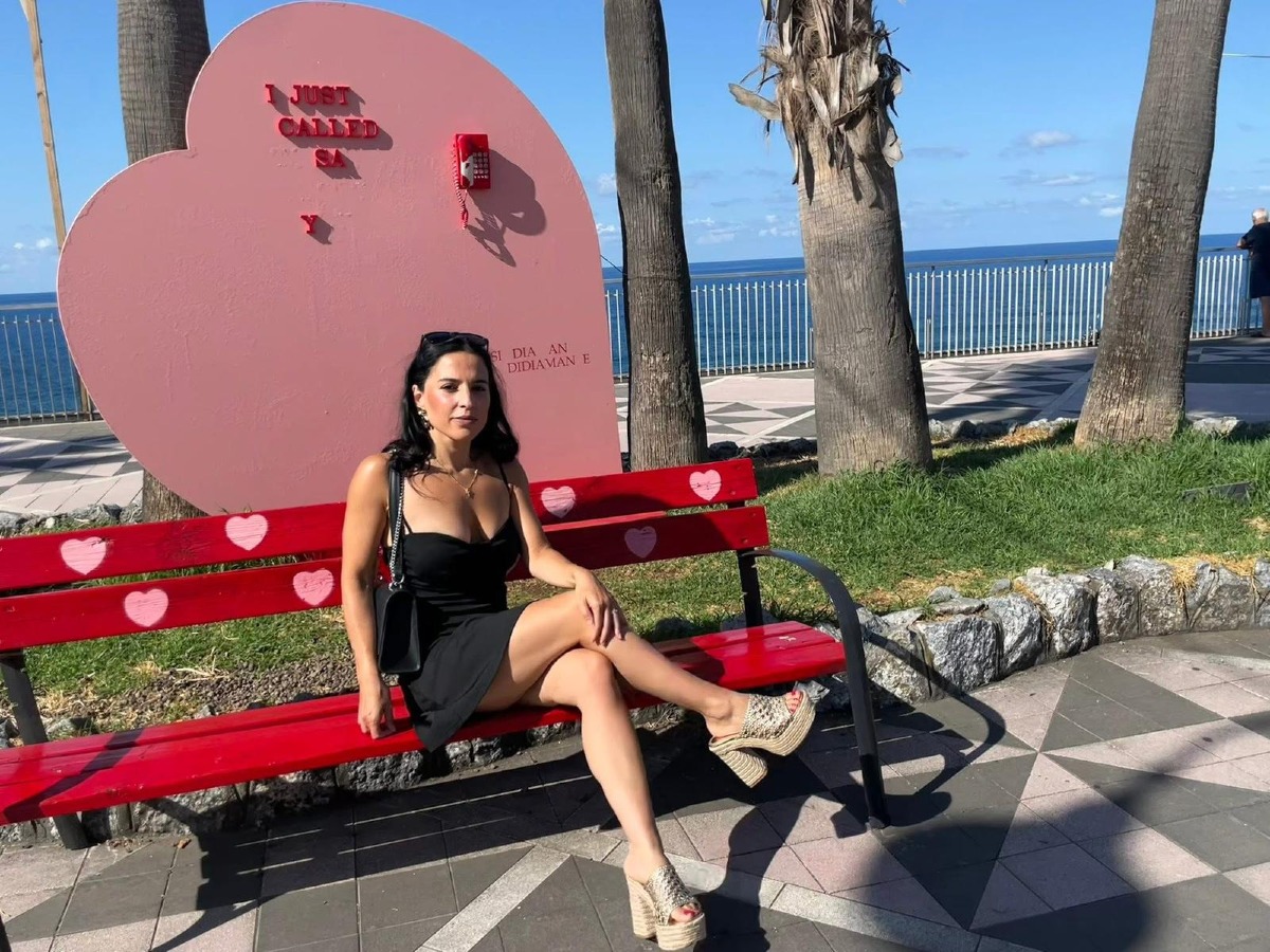 Diamante, Sabatina Napolitano torna a parlare di poesia e letteratura -