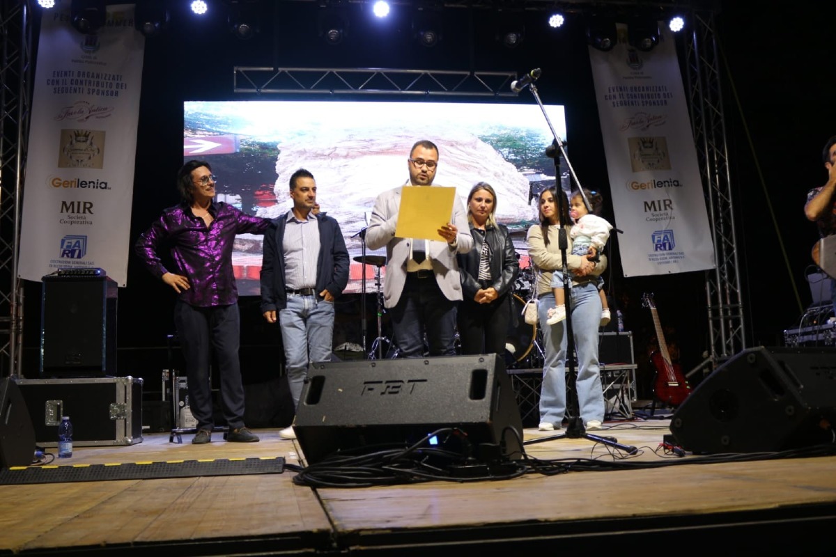 Petilia celebra i 502 anni della Santa Spina: grande festa con Santino Cardamone ed Eleonora Anania - 