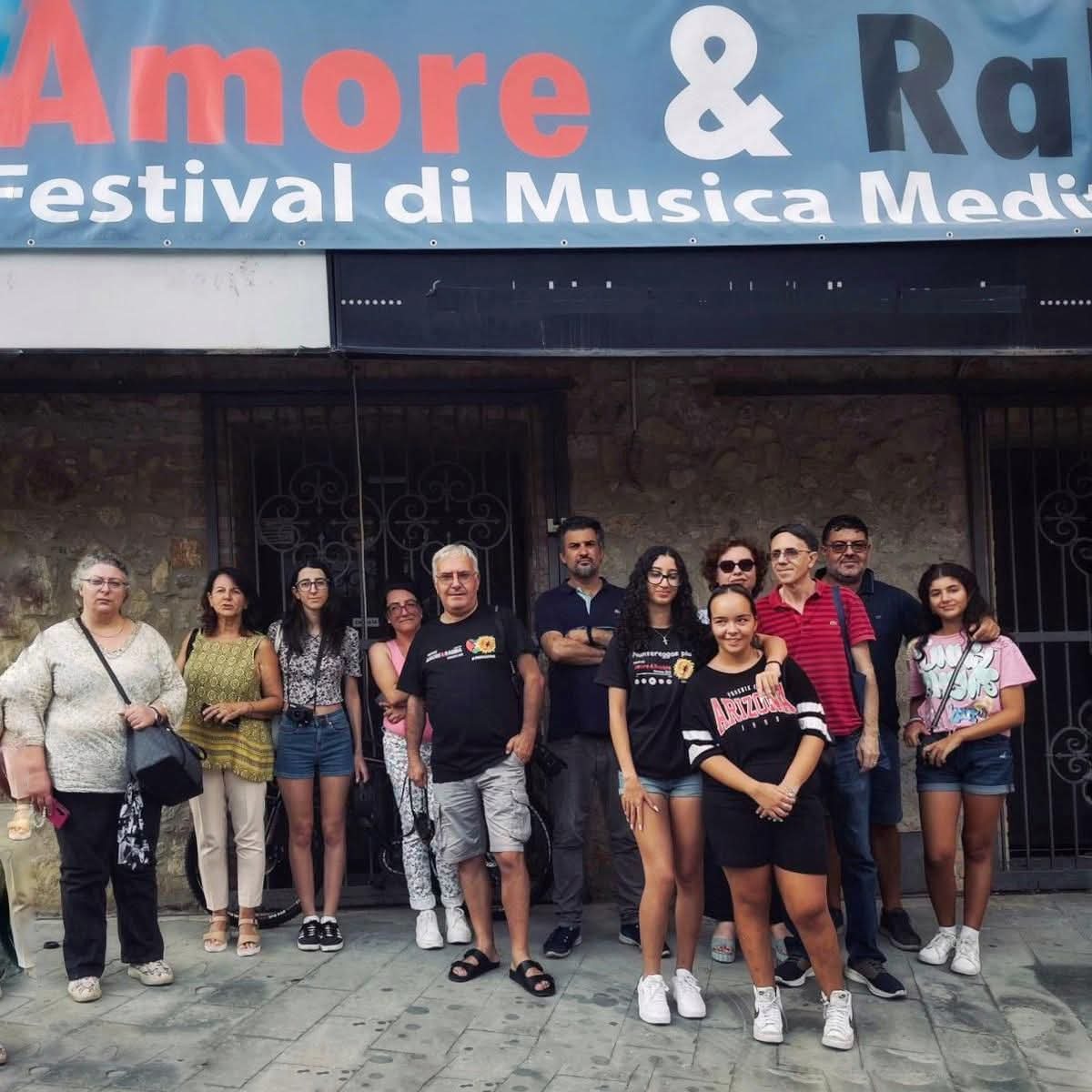 "Sinestesia al Festival: tra musica e fotografia” – Il corso di introduzione alla fotografia durante il Festival Amore&Rabbia -