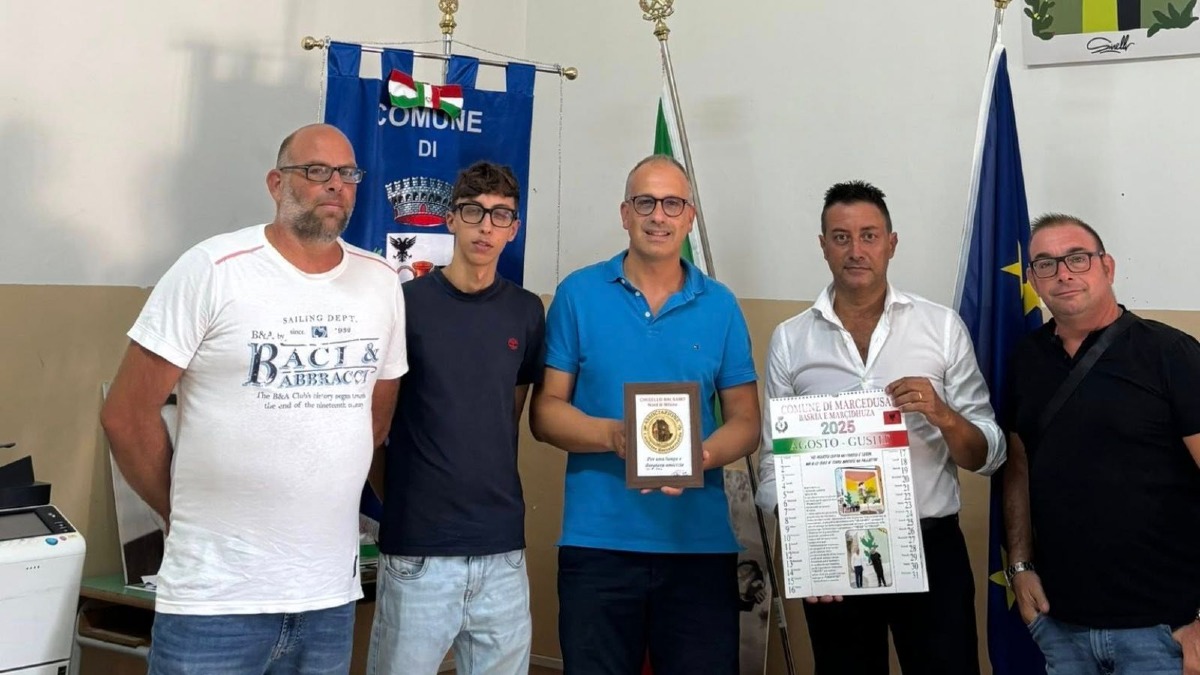 Marcedusa - Libri in dono alla comunità: un ponte tra Lombardia e Calabria - 