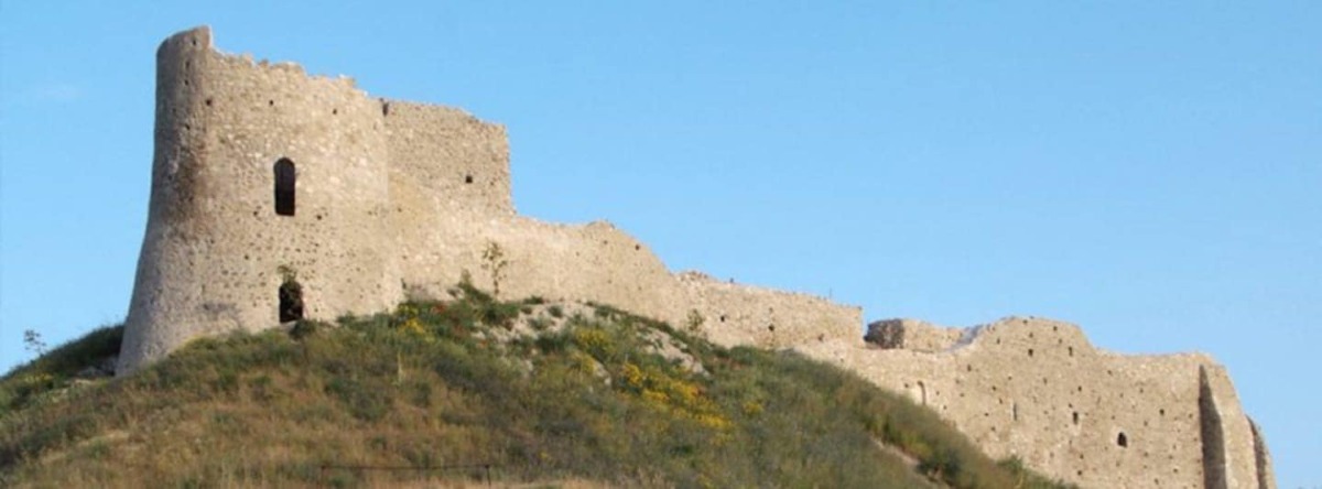 Simeri Crichi, il Castello si trasforma nel mondo magico di Harry Potter -