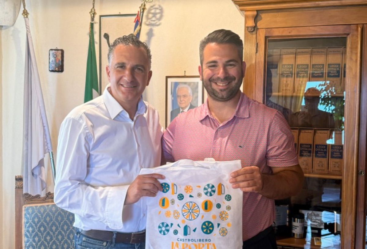 Castrolibero, il sindaco Greco incontra Alessandro Crocco: “Un ponte tra Calabria e Stati Uniti” -