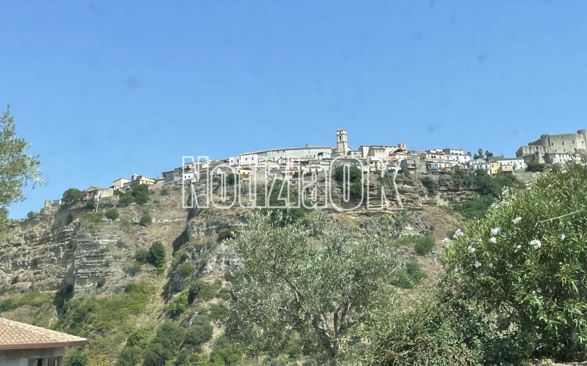 Santa Severina, al via la terza edizione del Festival della Poesia “A sud di ogni altrove” -