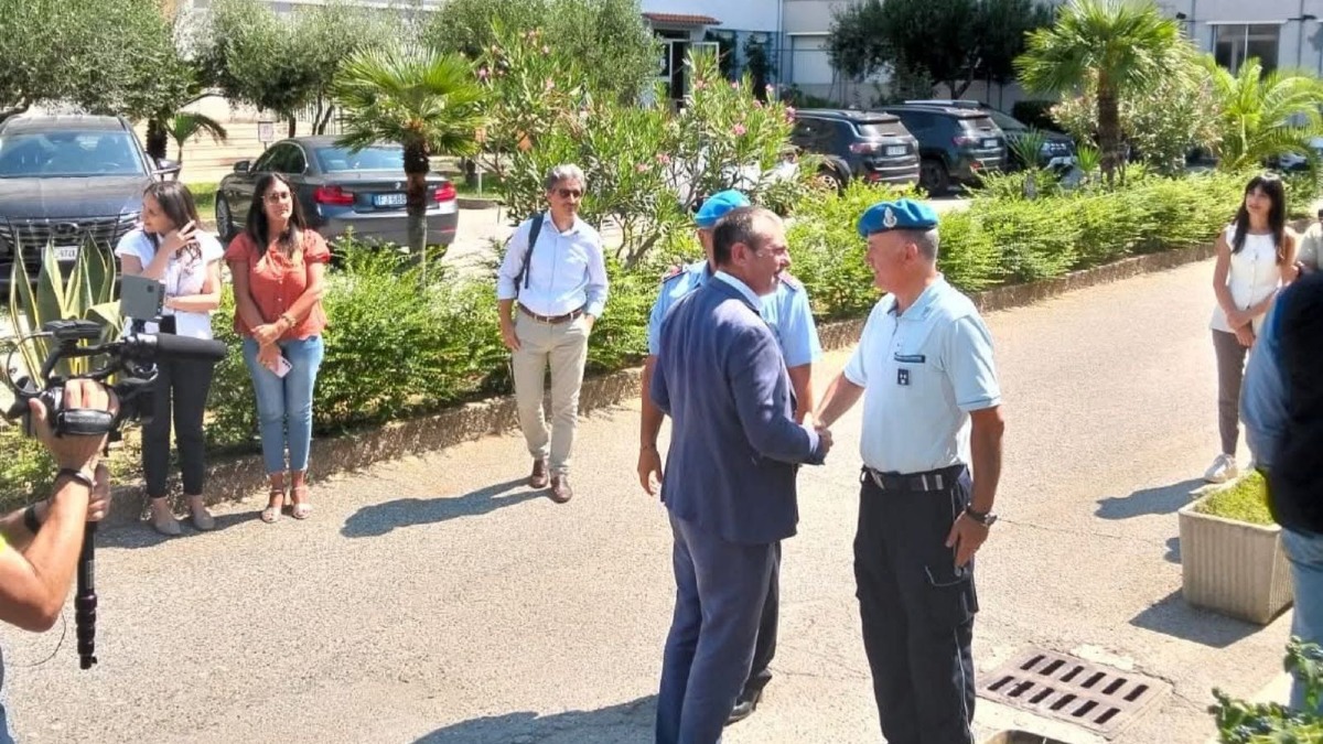 Visita istituzionale al carcere di Catanzaro: del mastro, ferro e nesci in prima linea -