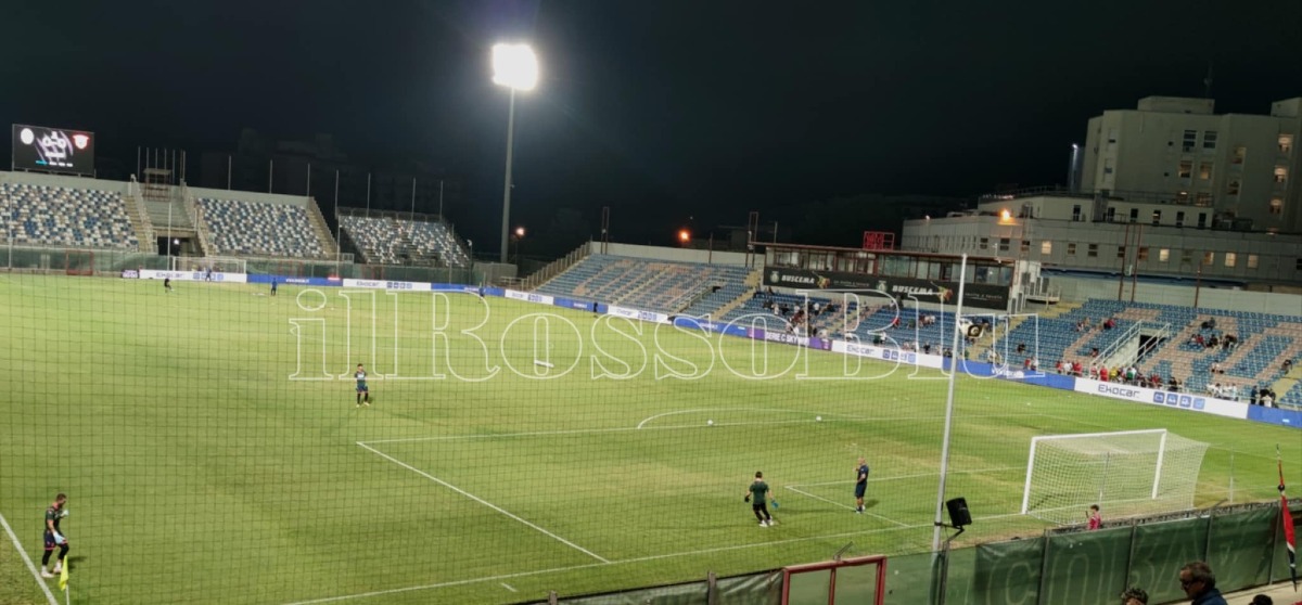 Serie C | Giudice Sportivo: fermati per un turno calciatori di Giugliano e Siracusa - 