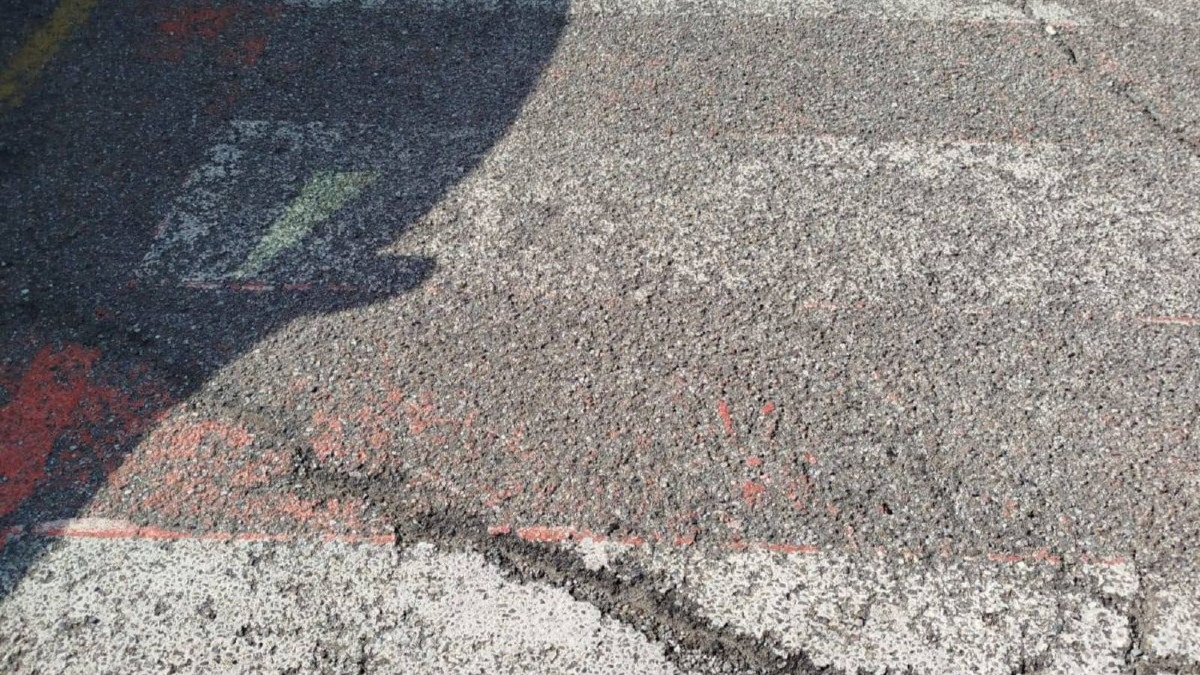 Cerisano, strisce pedonali fantasma: a rischio sicurezza -