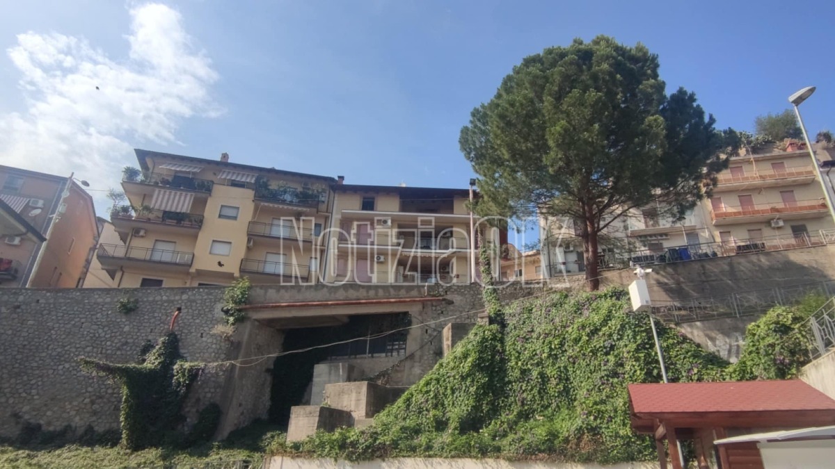 Comune di Roccabernarda: solidarietà e condanna per il grave episodio di violenza -