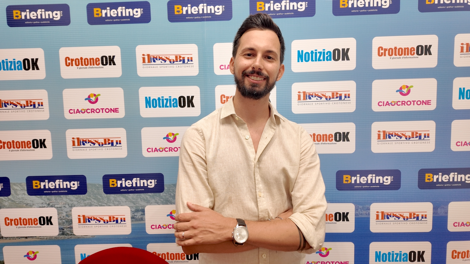 (Video) Il crotonese Nicolò Giaquinta guida il primo convegno numismatico e filatelico della Calabria - 