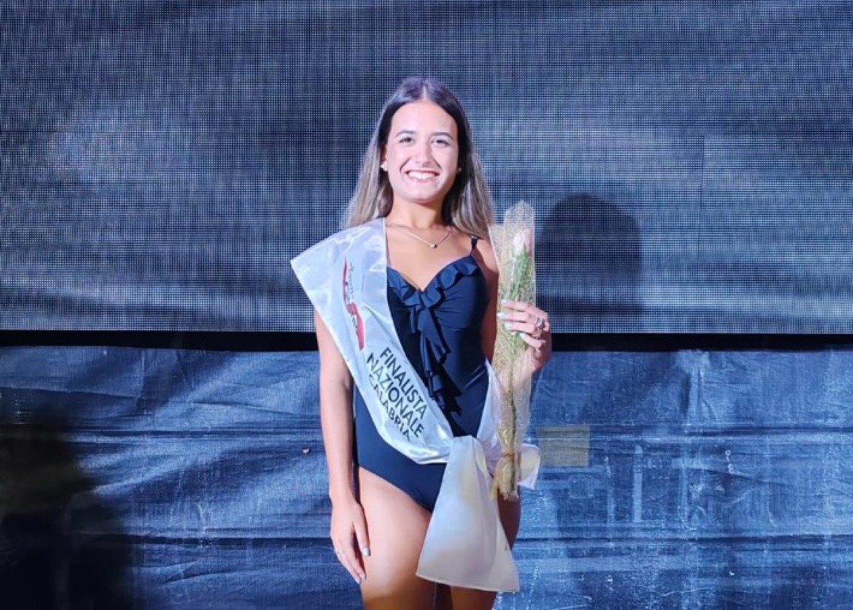 Fuscaldo, Elvira Miceli rappresenterà la Calabria alla finale nazionale di "Una Ragazza per il Cinema" -