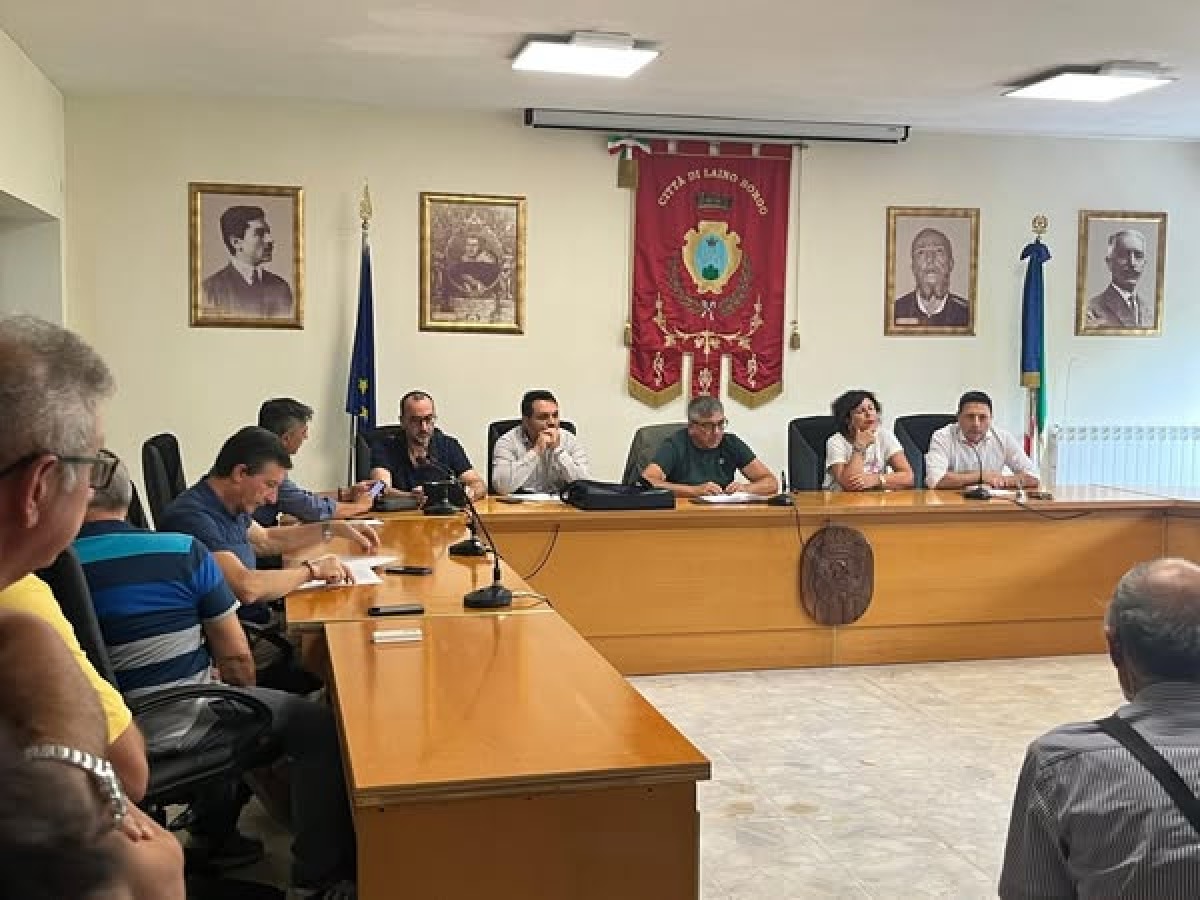 Gestione delle risorse irrigue: incontro tra sindaci, consorziati e Consorzio di Bonifica della Calabria -