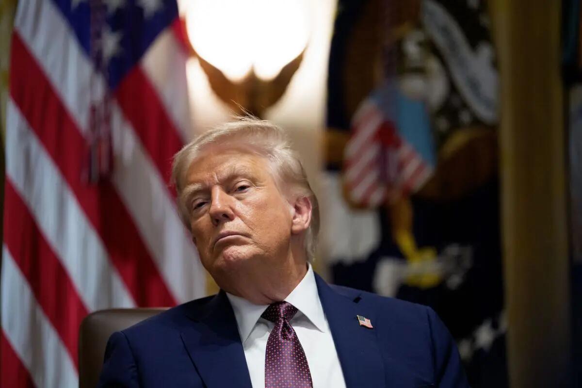 Trump “Serve identificazione elettori, stop voto per corrispondenza” -