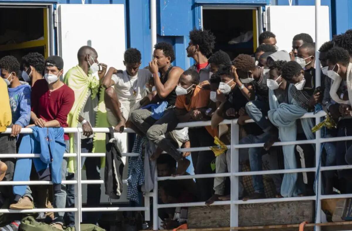 Immigrazione, a luglio arrivi via mare in calo - 