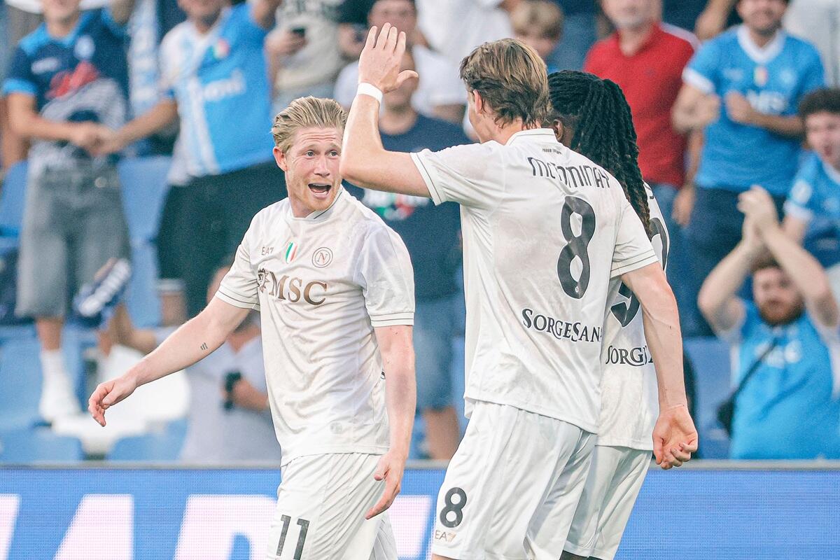 De Bruyne gol e il Napoli vince all’esordio: Sassuolo battuto 2-0 -