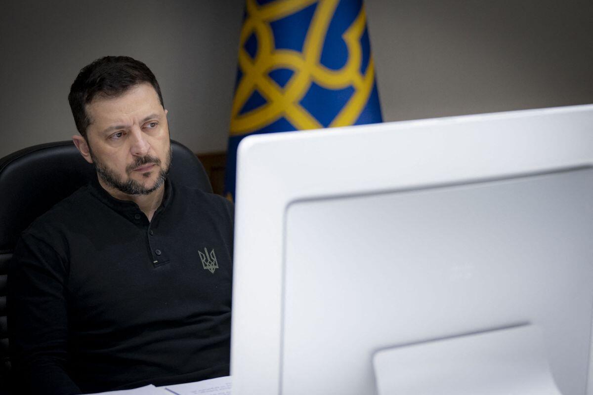 Ucraina, Zelensky “Non consentire alla Russia di ingannare il mondo” -
