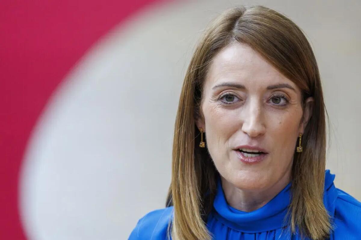Metsola “Situazione a Gaza è orribile, basta uccisioni e sofferenze” -