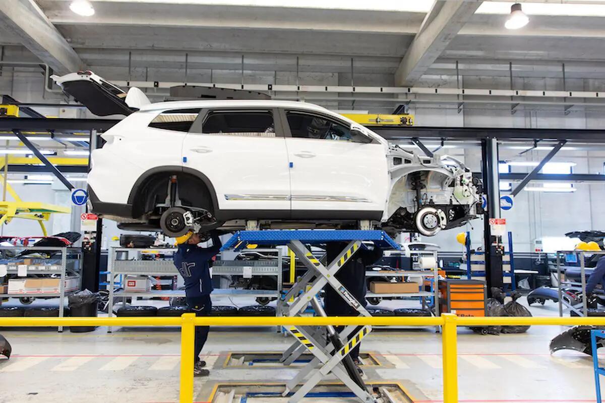 DR Automobiles Groupe investe 70 mln nel polo di Macchia d’Isernia - 