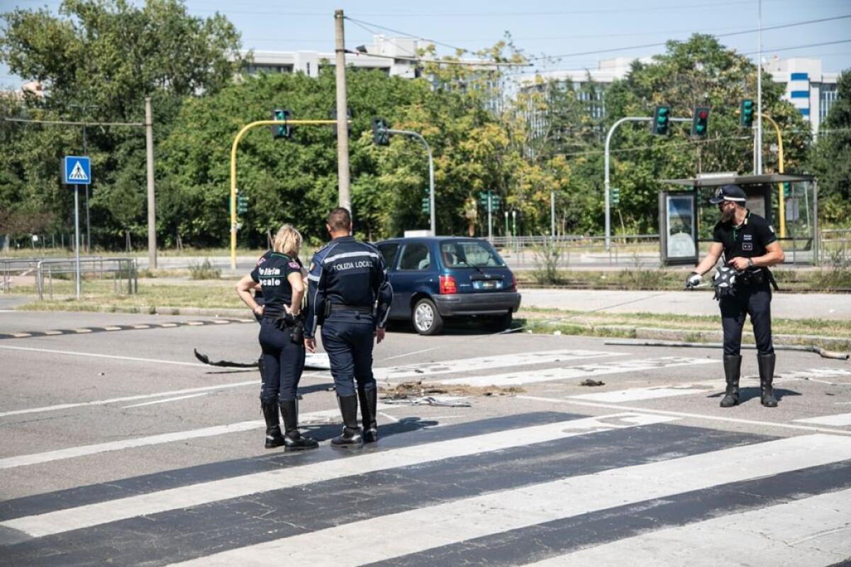 Donna investita e uccisa a Milano, fermati quattro minorenni -