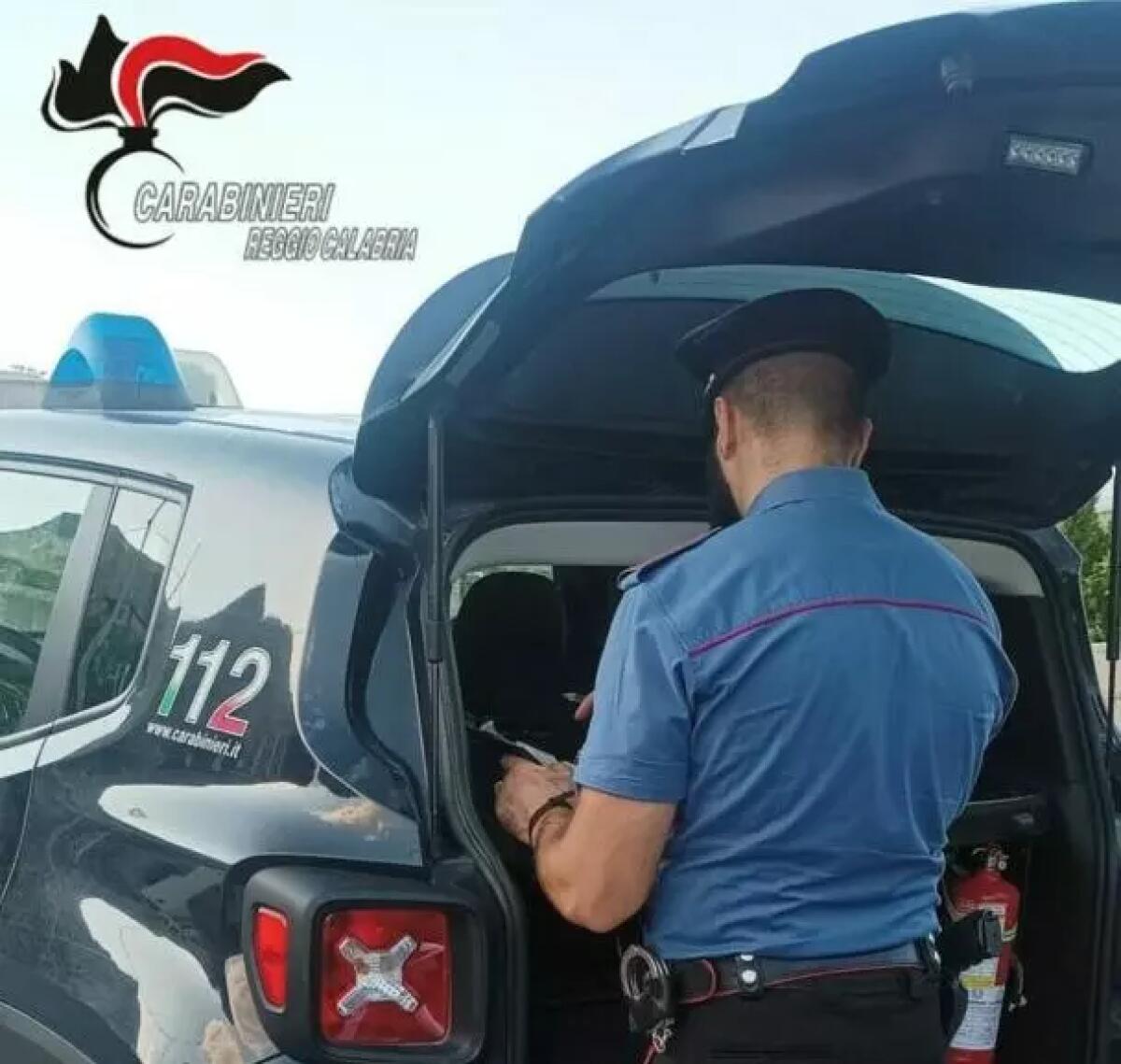 Multe e denunce per due centri estetici clandestini scoperti nel reggino - 