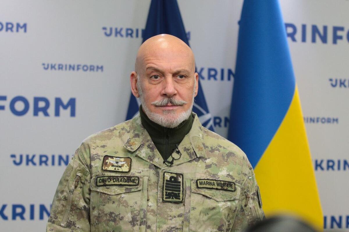 Nato, Cavo Dragone “Più aiuti militari a Kiev e spero nuove sanzioni alla Russia” -