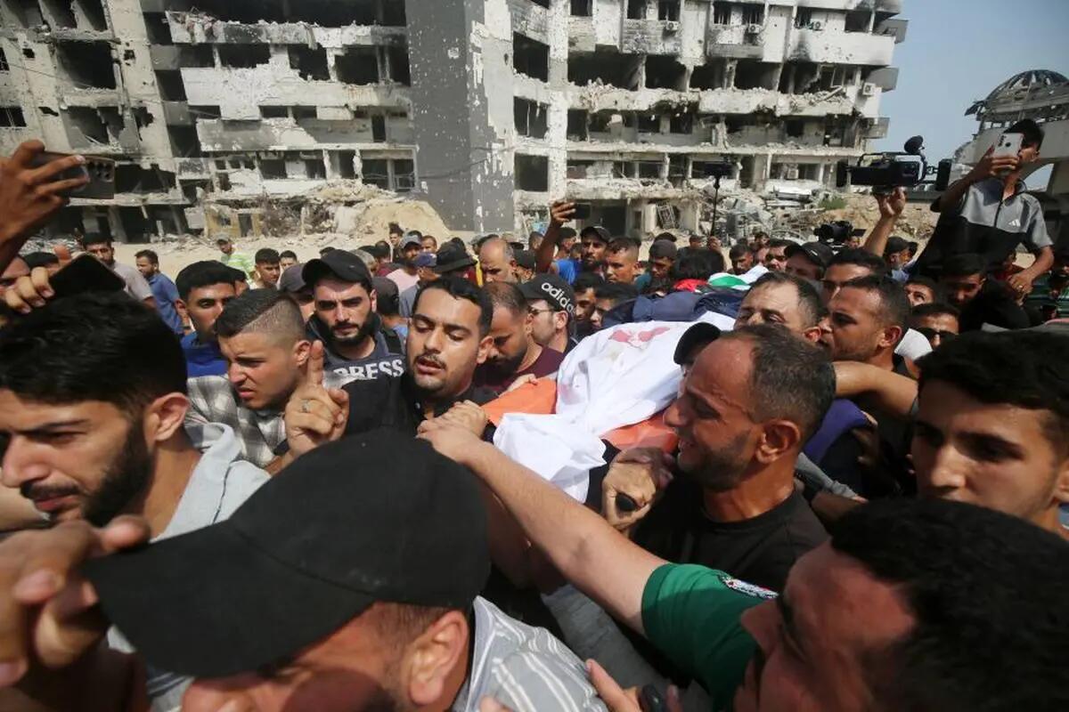 Raid dell’Idf sull’ospedale Nasser, 15 morti tra cui 4 giornalisti -