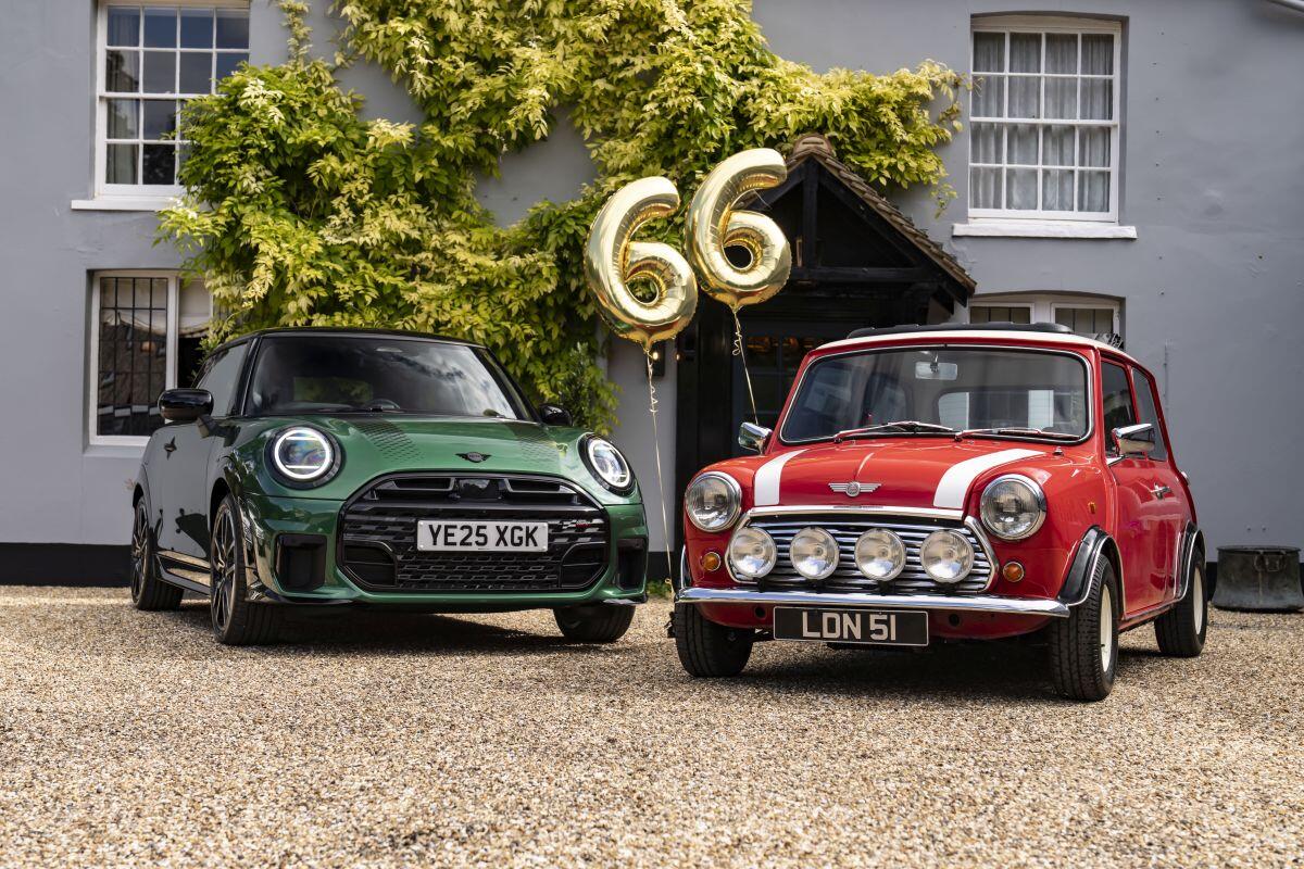 Mini 66 anni di piacere di guida, stile e individualità -