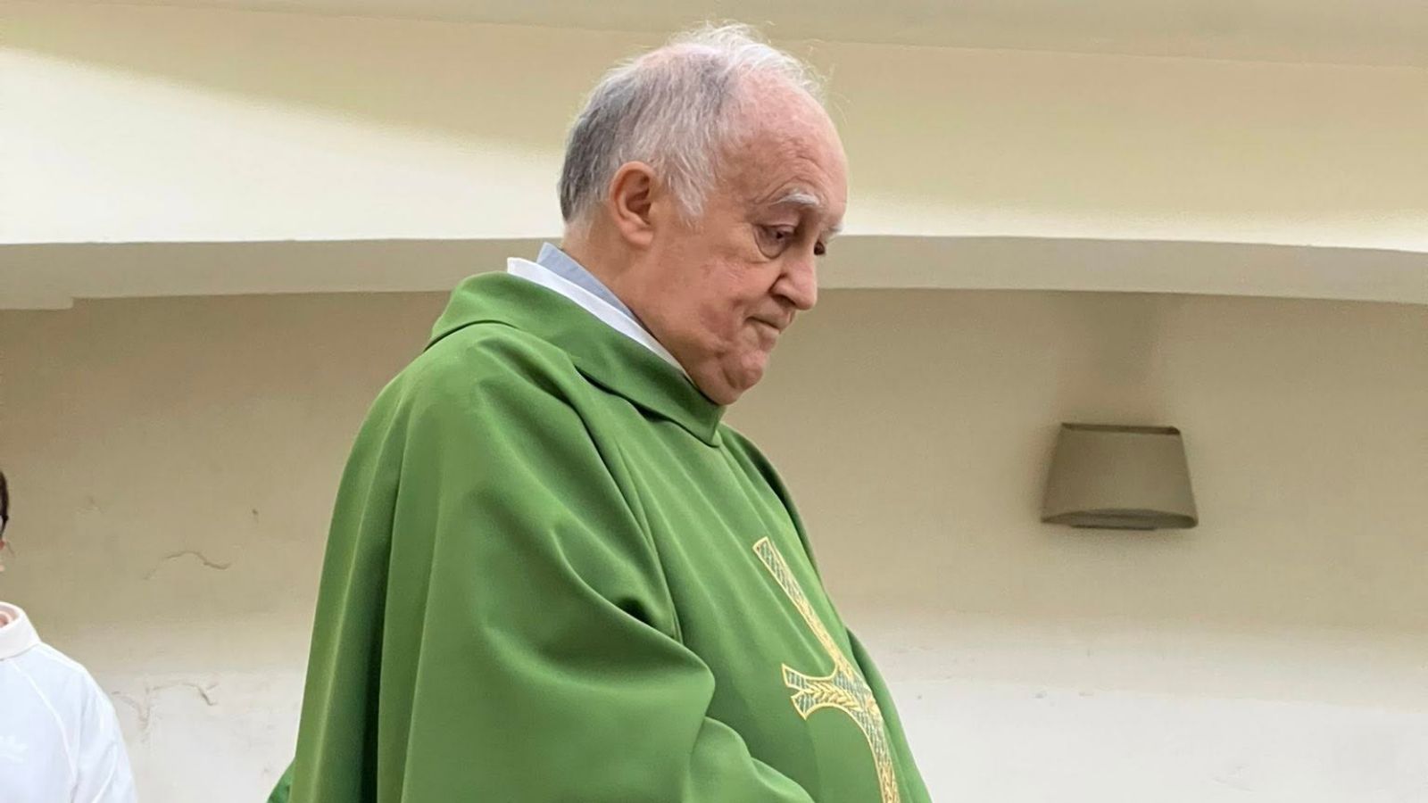 Catanzaro, il saluto a padre Sergio Iacopetta dal Duomo -