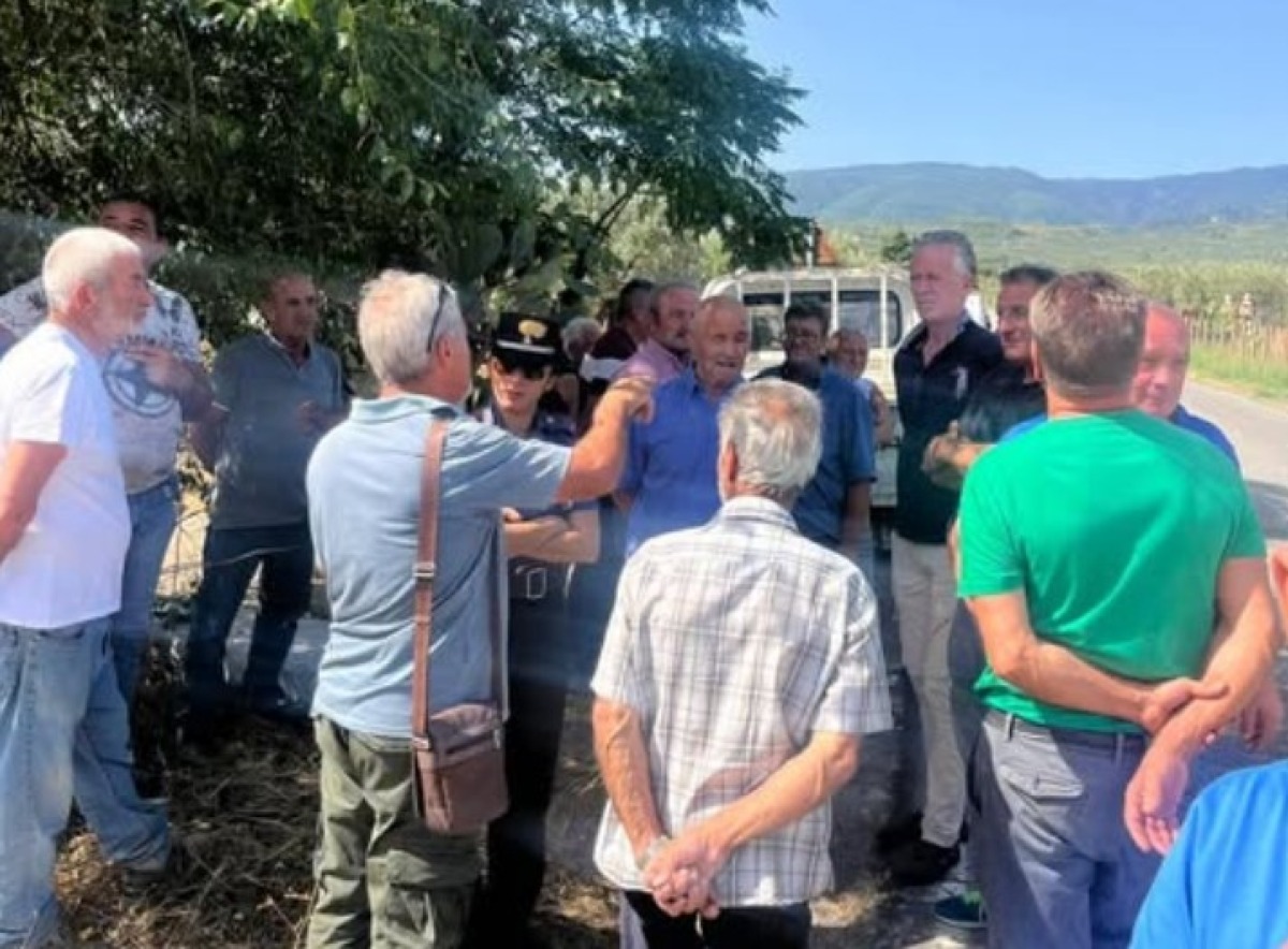 Roccabernarda, il Comune a fianco degli agricoltori: chiesto un piano di turnazione per l’acqua irrigua -