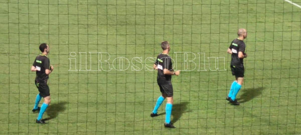 #CrotoneCosenza | Un fischietto di Parma per il "Derby", con lui squali in saldo positivo - 