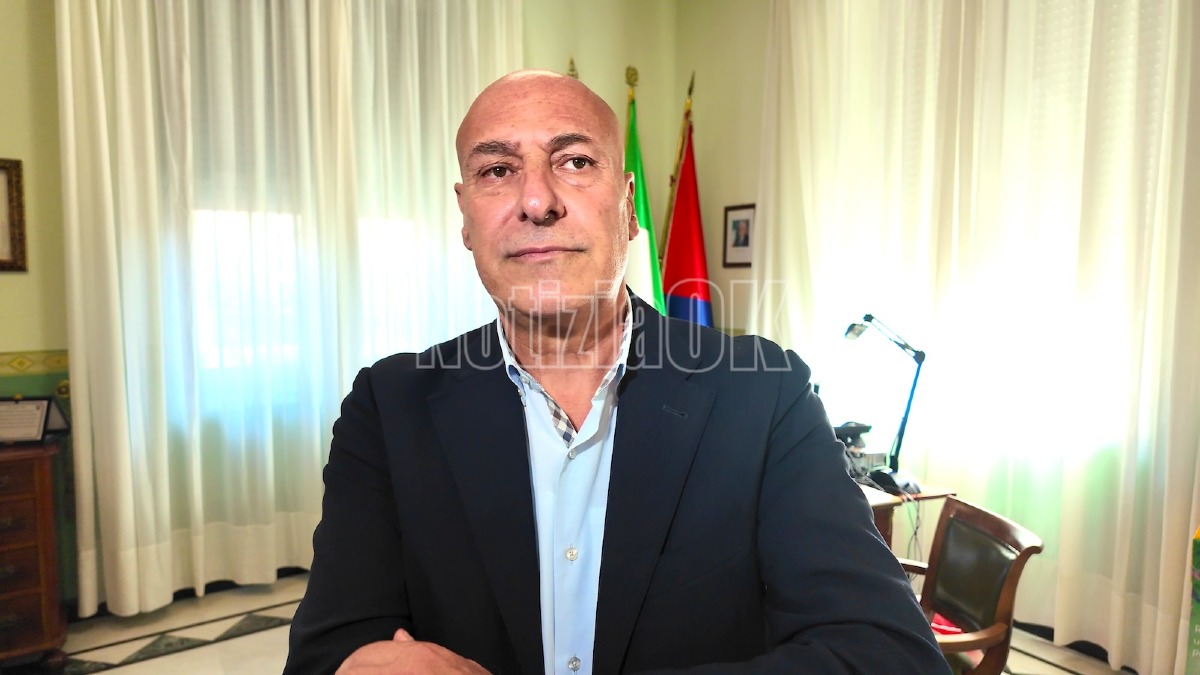 Bonifica dei veleni, Oliverio denuncia pressioni su Eni. Voce: «Basta bufale» -