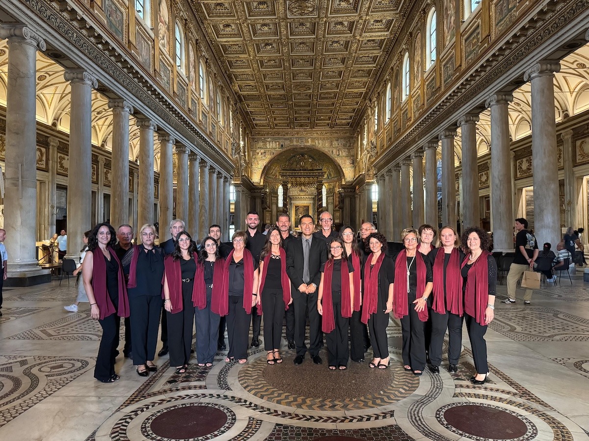 La Schola Cantorum Officium incanta le basiliche più prestigiose di Roma -