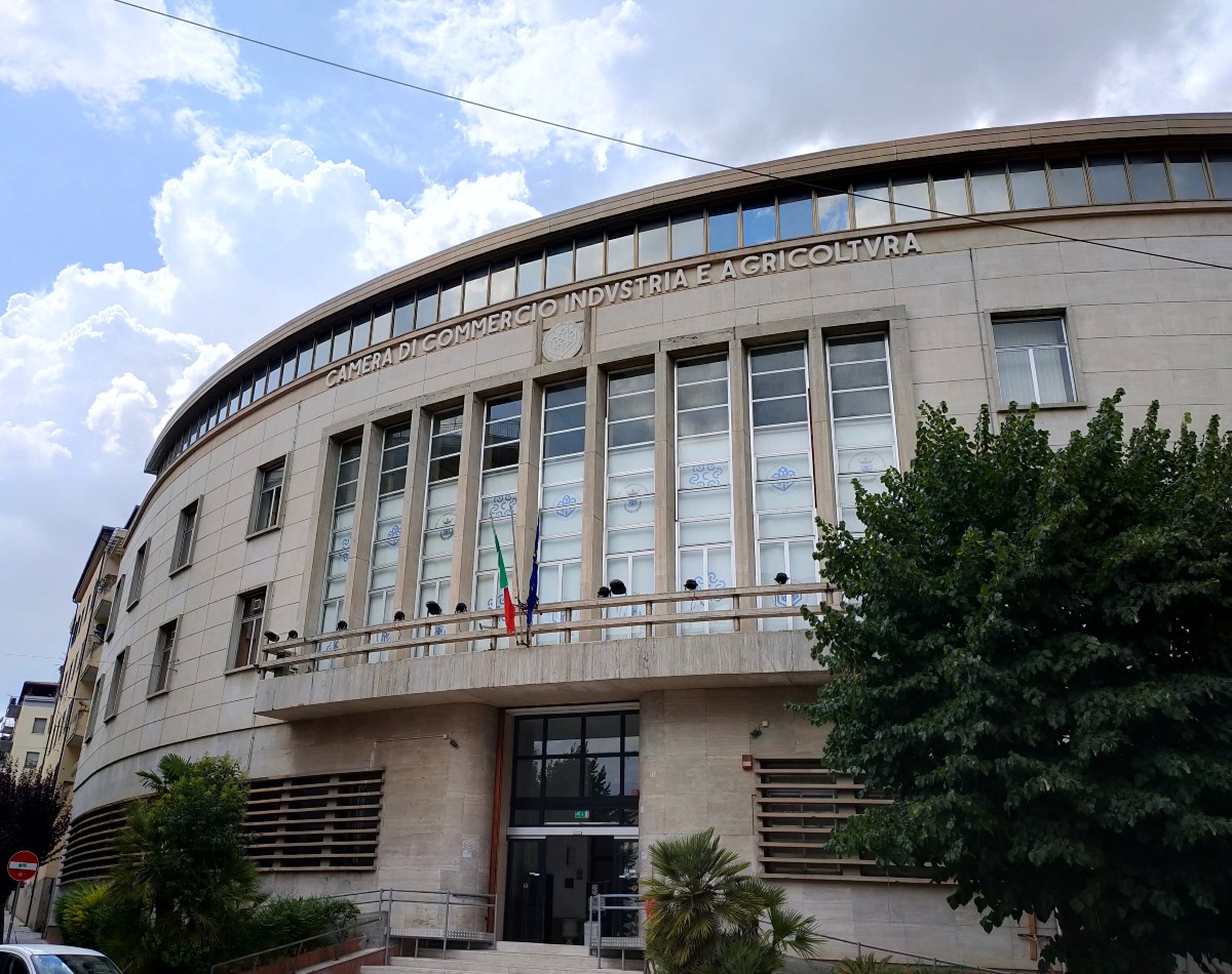 La Camera di Commercio di Cosenza promuove la piattaforma digitale per l’esame dei mediatori immobiliari -